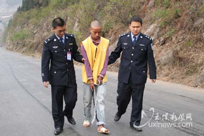 通海"3·11"抢劫杀人案侦破纪实