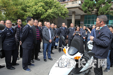 �����ƽ����ϣ�������Ա���������⡰������ʿ���Ĺ��ܺ���;��