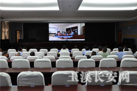 新平公安开门评警助推纪律作风建设-新平长安