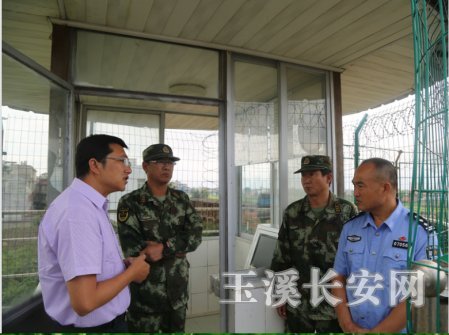 武警云南总队司令员高道权到澄江调研指导工作