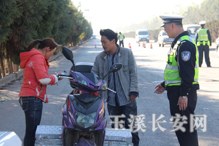 警察占人口比例_听,弗格森的 愤怒(3)