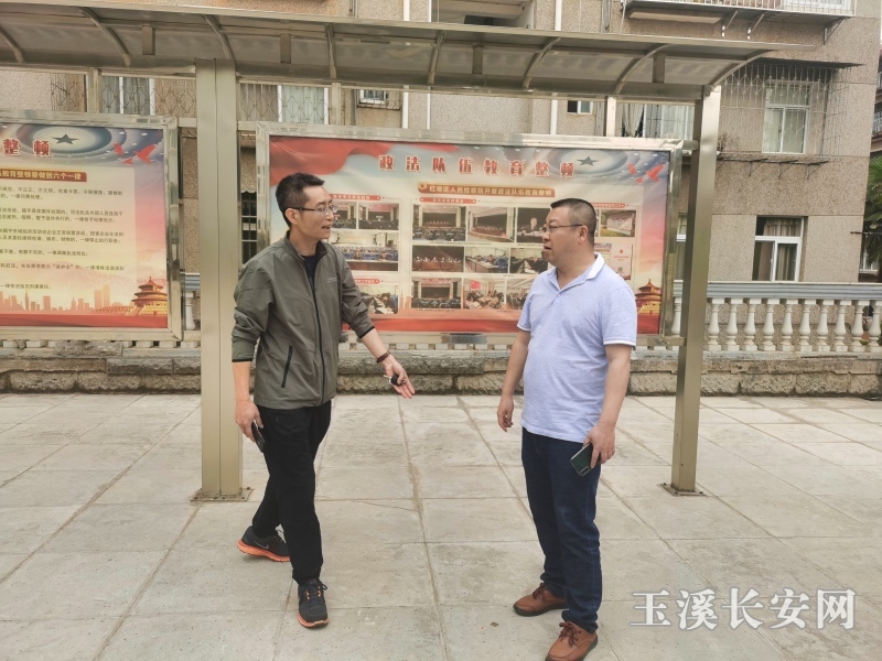 党组成员、政治部主任资云坤到红塔区检察院督查 (2)