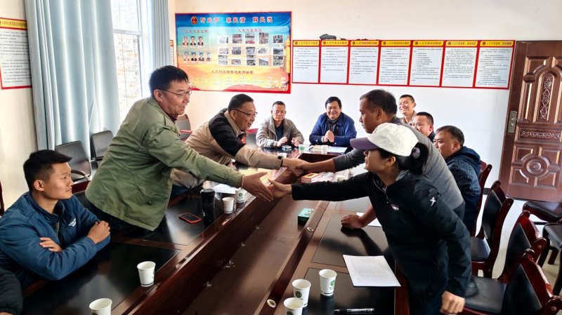 fa6ed5e8-d97f-4f2f-b0c8-7bbdbd701634